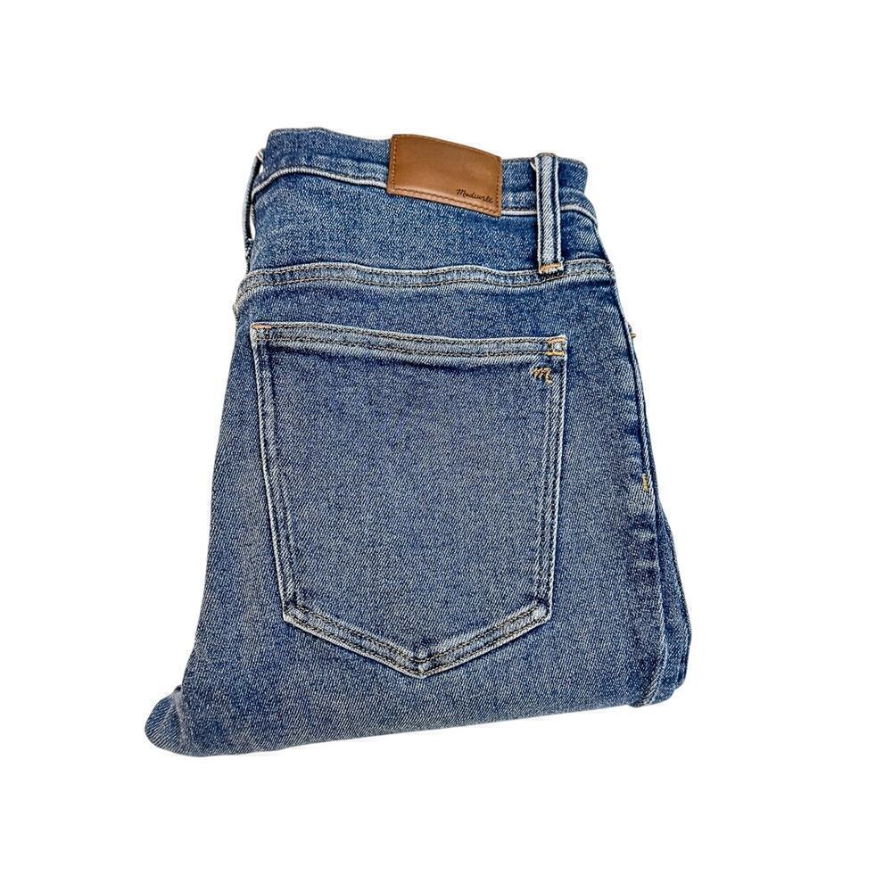 Madewell Cali Demi-Boot Cut Distressed Raw Hem Denim Jeans Size 24P